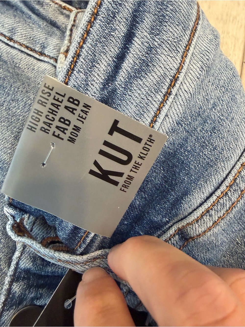 KUT from the Kloth High Rise Rachel Fab AB Mom Jeans — Size 6 - Picture 6 of 11